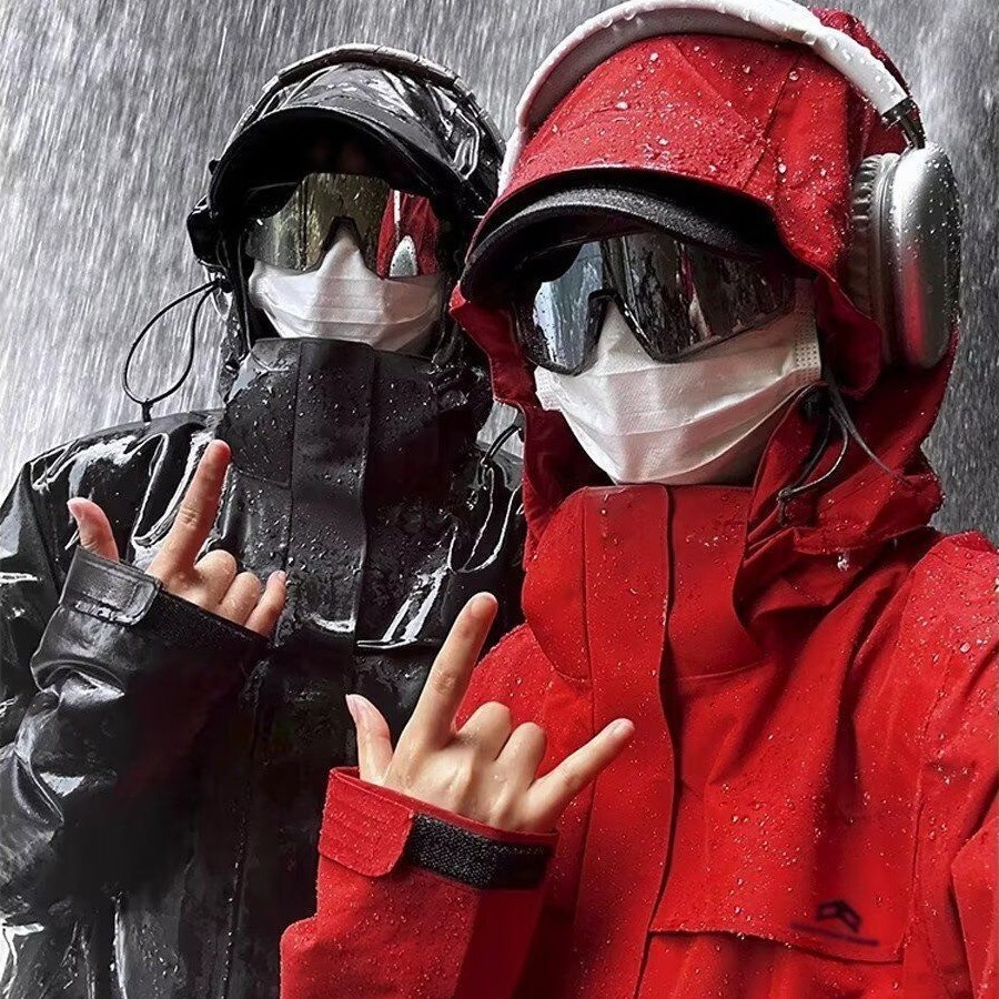 适用三合一薄款冲锋衣外套2025新款户外登女士户外防风防水冲锋衣