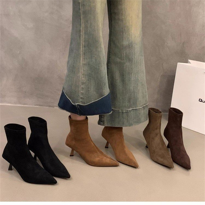 高跟尖头棕色绒面瘦瘦靴短靴女鞋2025新款秋冬季法式显瘦小踝靴子