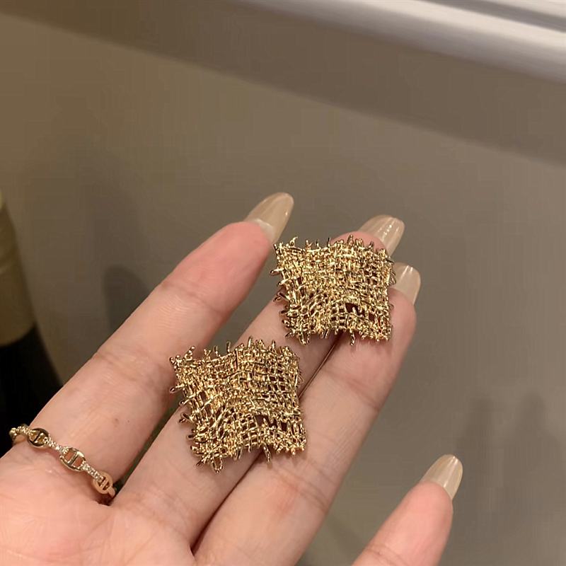 铜合金耳饰 金色几何镂空网状耳环气质小众设计欧美风夸张耳饰女