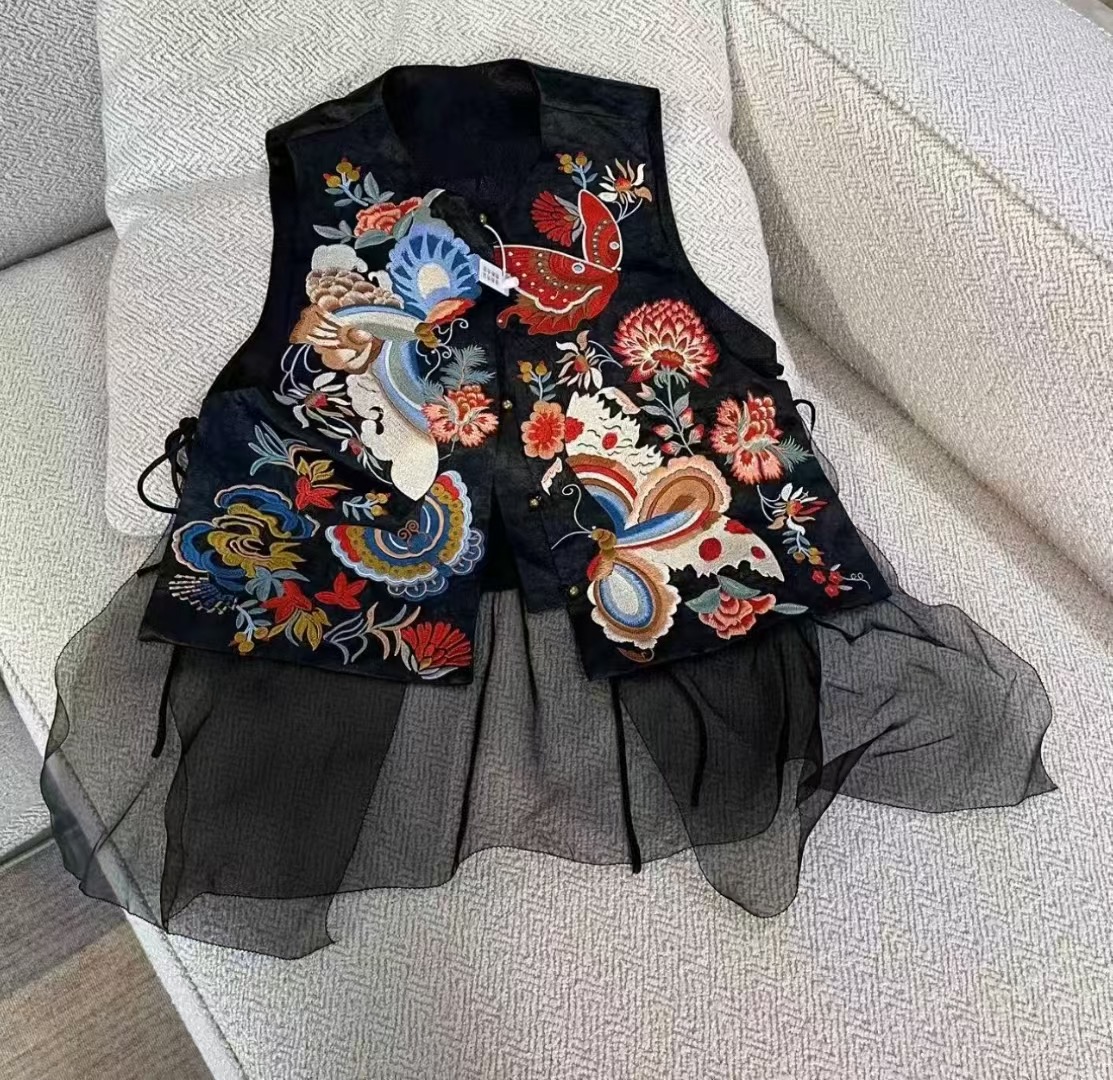 双12特~深圳98009新中式花间舞重工刺绣马甲高级感马夹显瘦坎肩