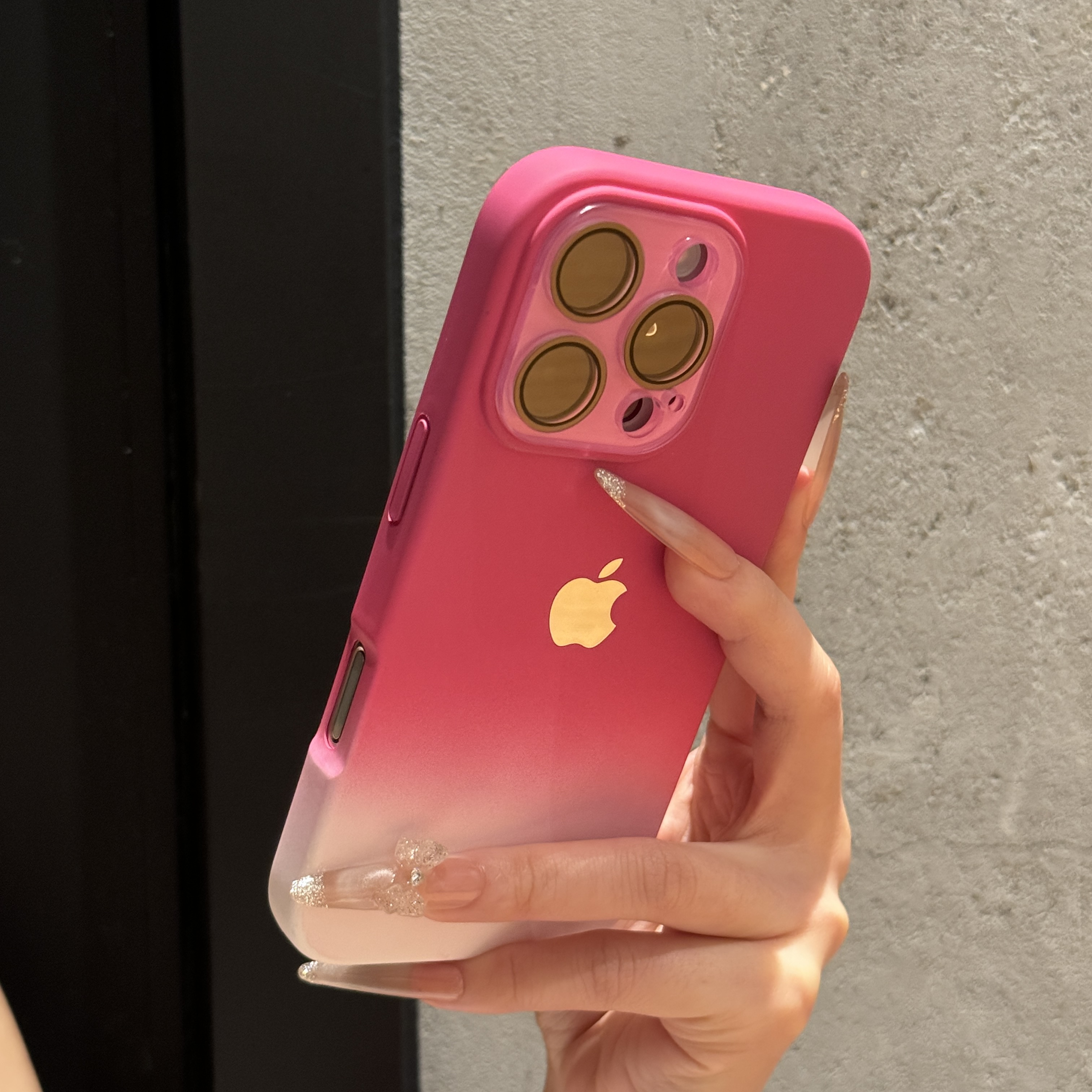 高级渐变晕染全包镜头膜适用苹果16promax手机壳iPhone15/14/13女