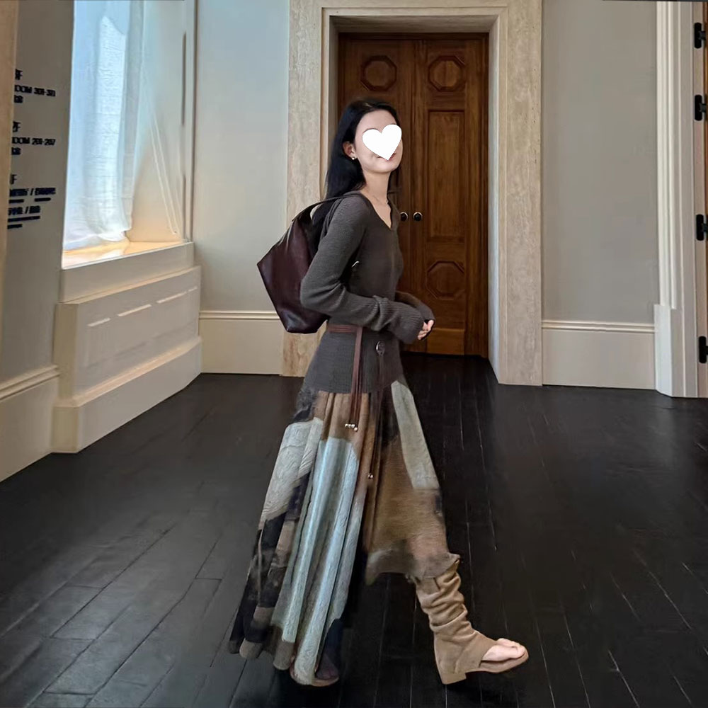 【现货】慵懒风复古不规则高腰半身裙设计感法式晕染印花半身裙女