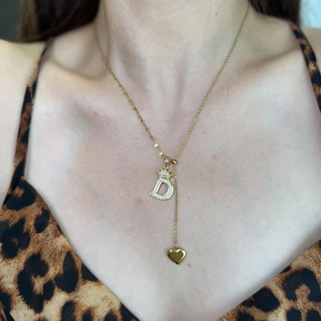 钛钢项链 【皇冠字母项链】韩版韩式女欧美风简约金色首饰1060