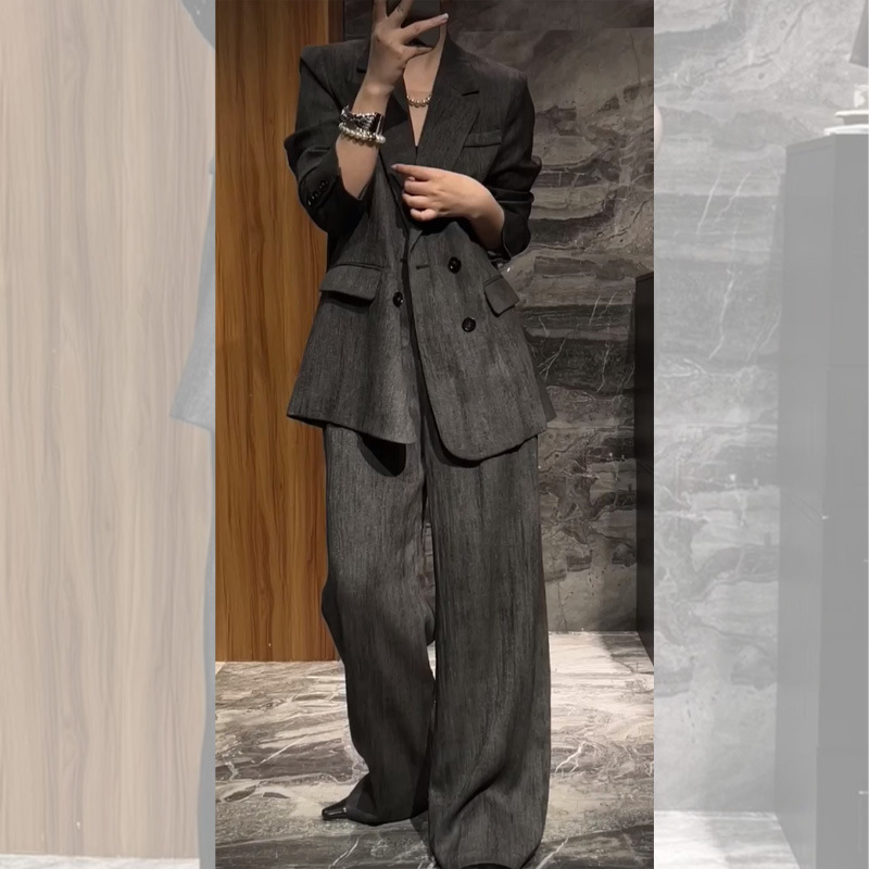 大码通勤复古高级感西装套装女春夏新款休闲时尚轻熟风阔腿裤西服