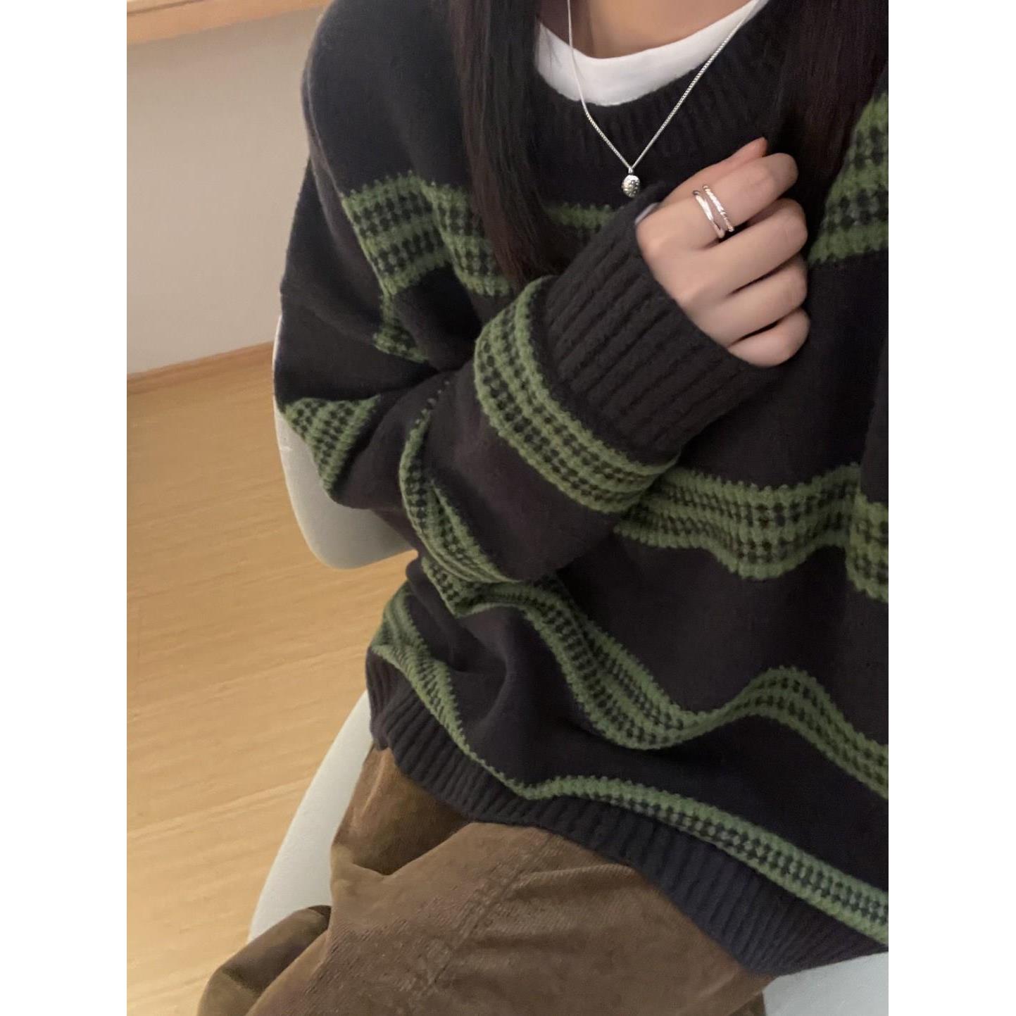 韩系黑色绿条纹圆领套头毛衣女秋冬软糯宽松高级感慵懒风针织上衣