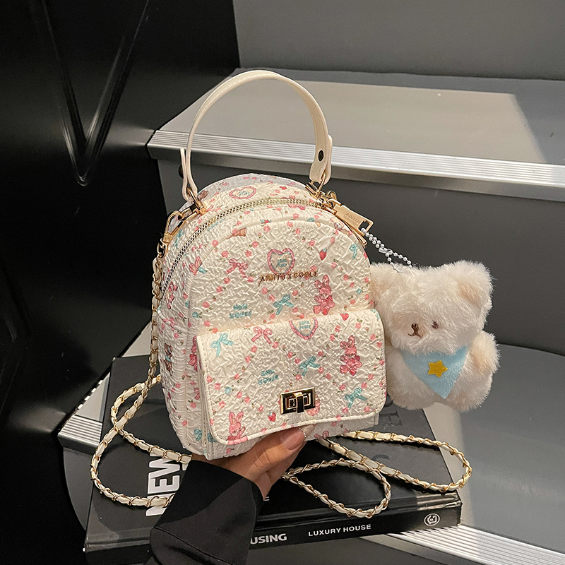 COOLE2025新款简约学院风碎花涂鸦小众潮流洋气时尚百搭双肩包