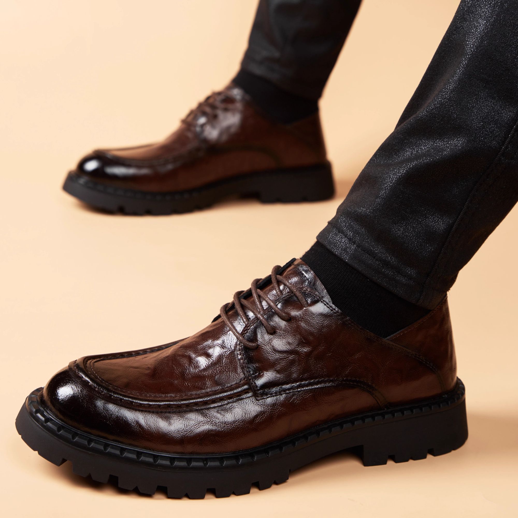 卡汐沐『精选』力荐！男鞋软皮商务正装英伦风时尚潮流尖头系带皮鞋