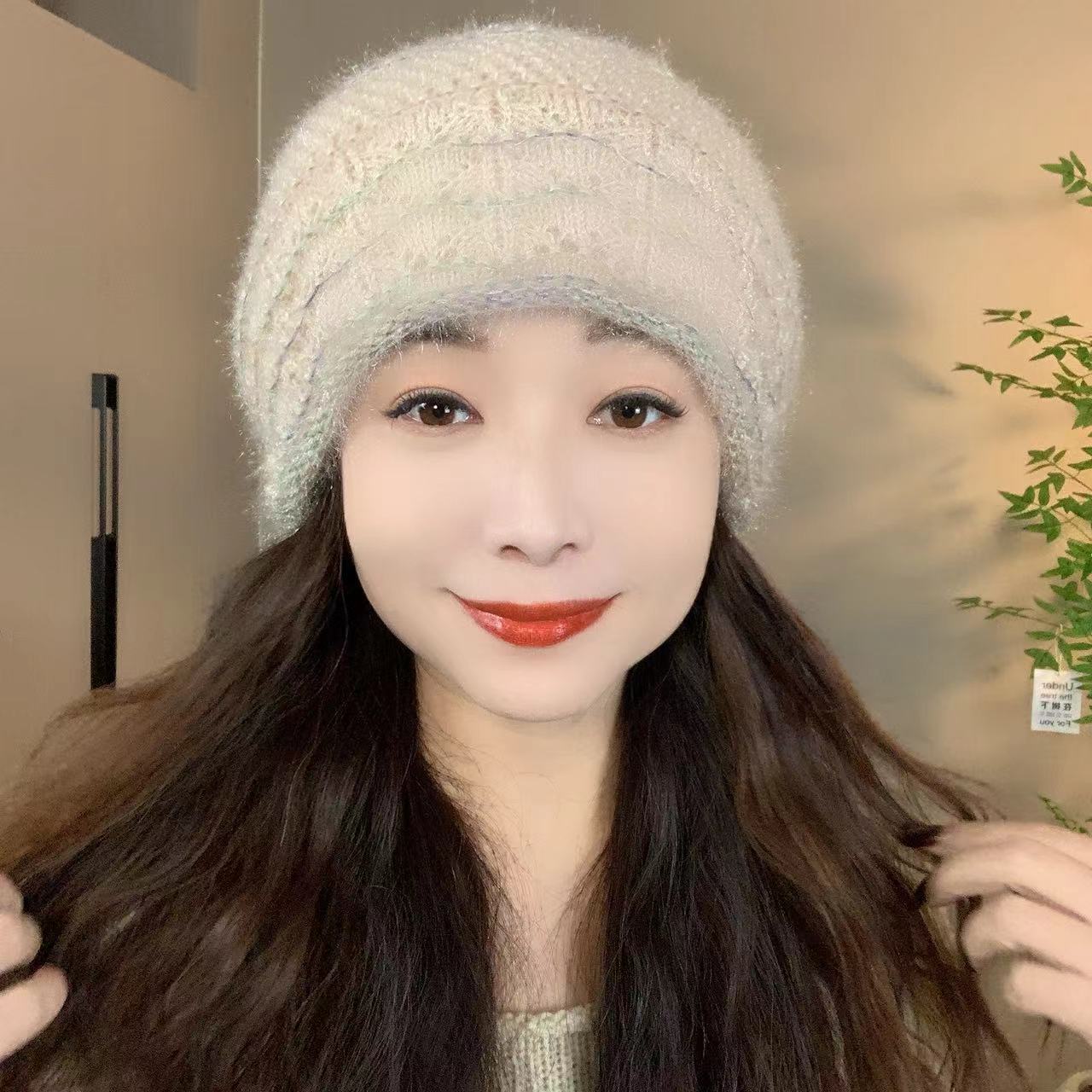 冬季新款双层钩花保暖帽HlS