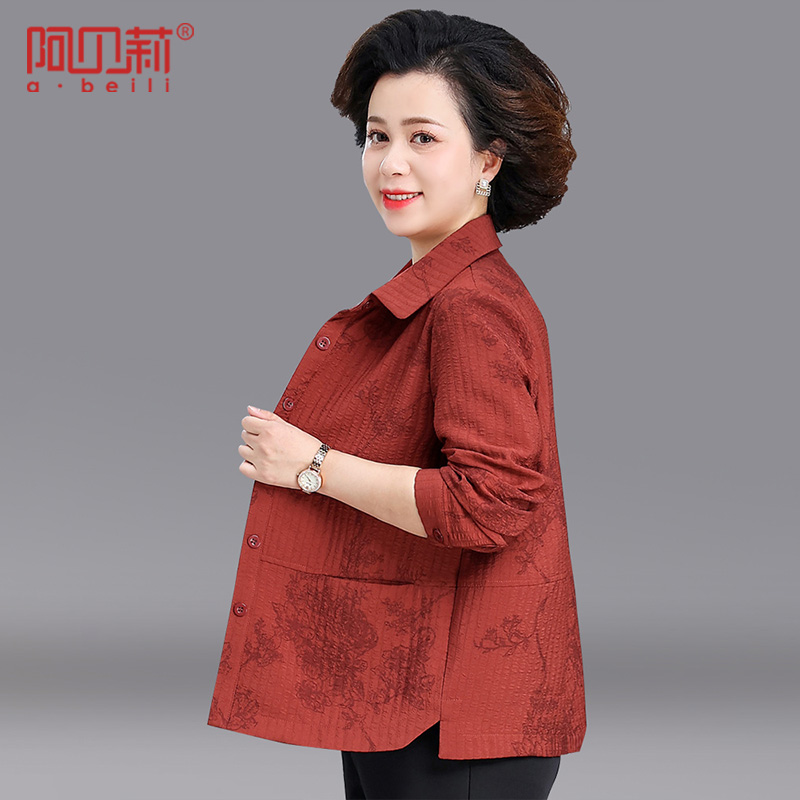 洋气妈妈秋装薄款外套2025新款中老年印花翻领上衣中年女休闲衬衫