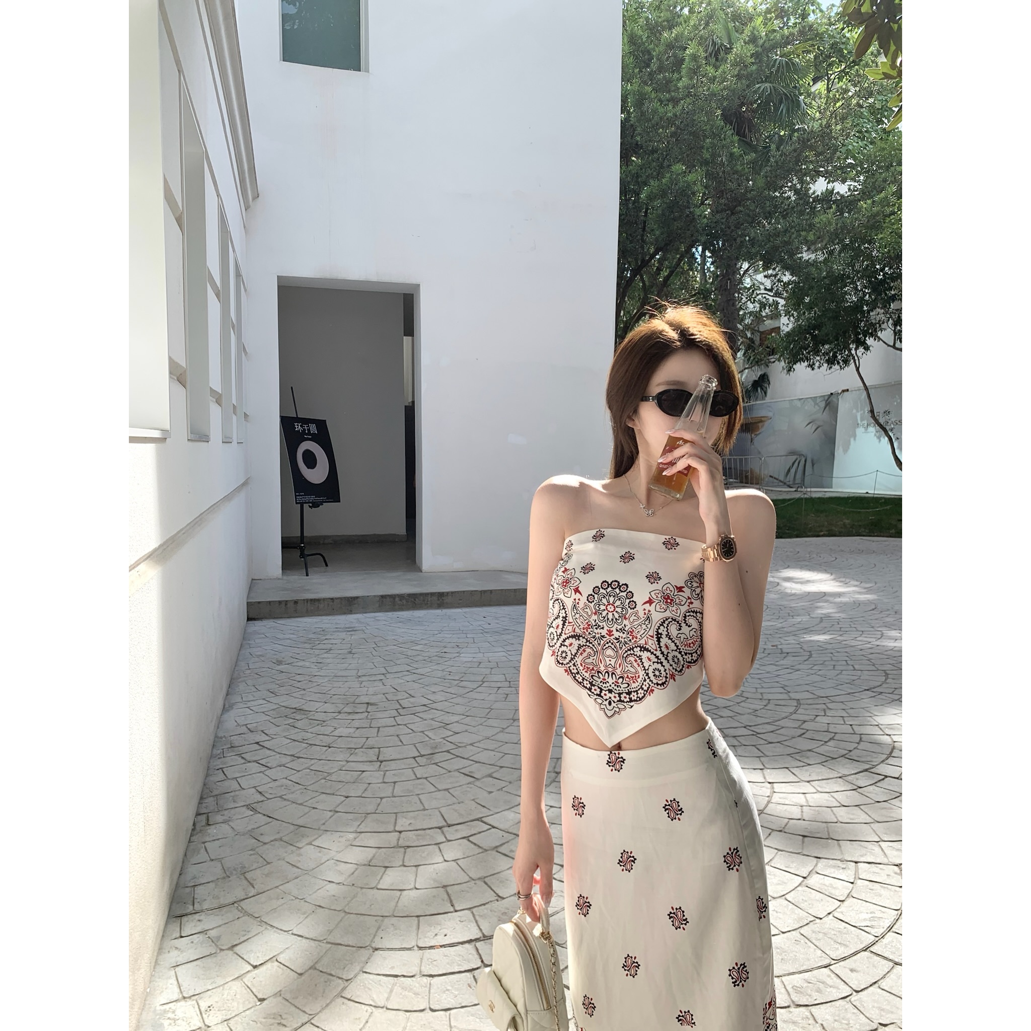 【夏日时髦精】法式时尚设计感抹胸丝巾无袖上衣女配百搭半身裙套装