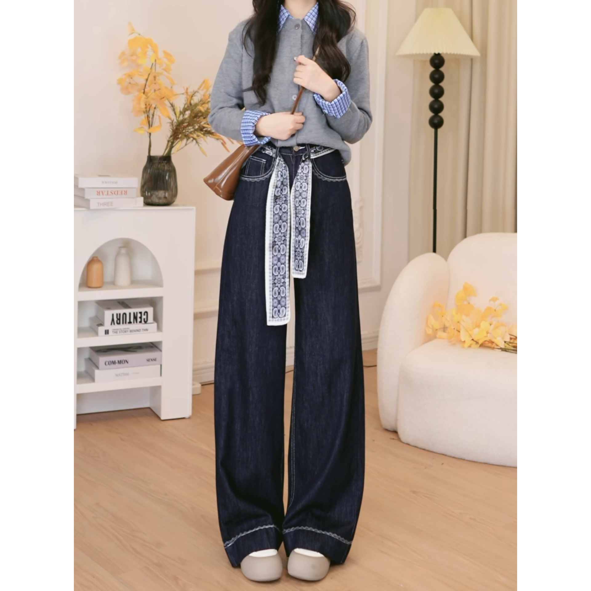 2025秋季新款韩版时尚百搭显瘦高品质牛仔裤女设计感直筒阔腿裤