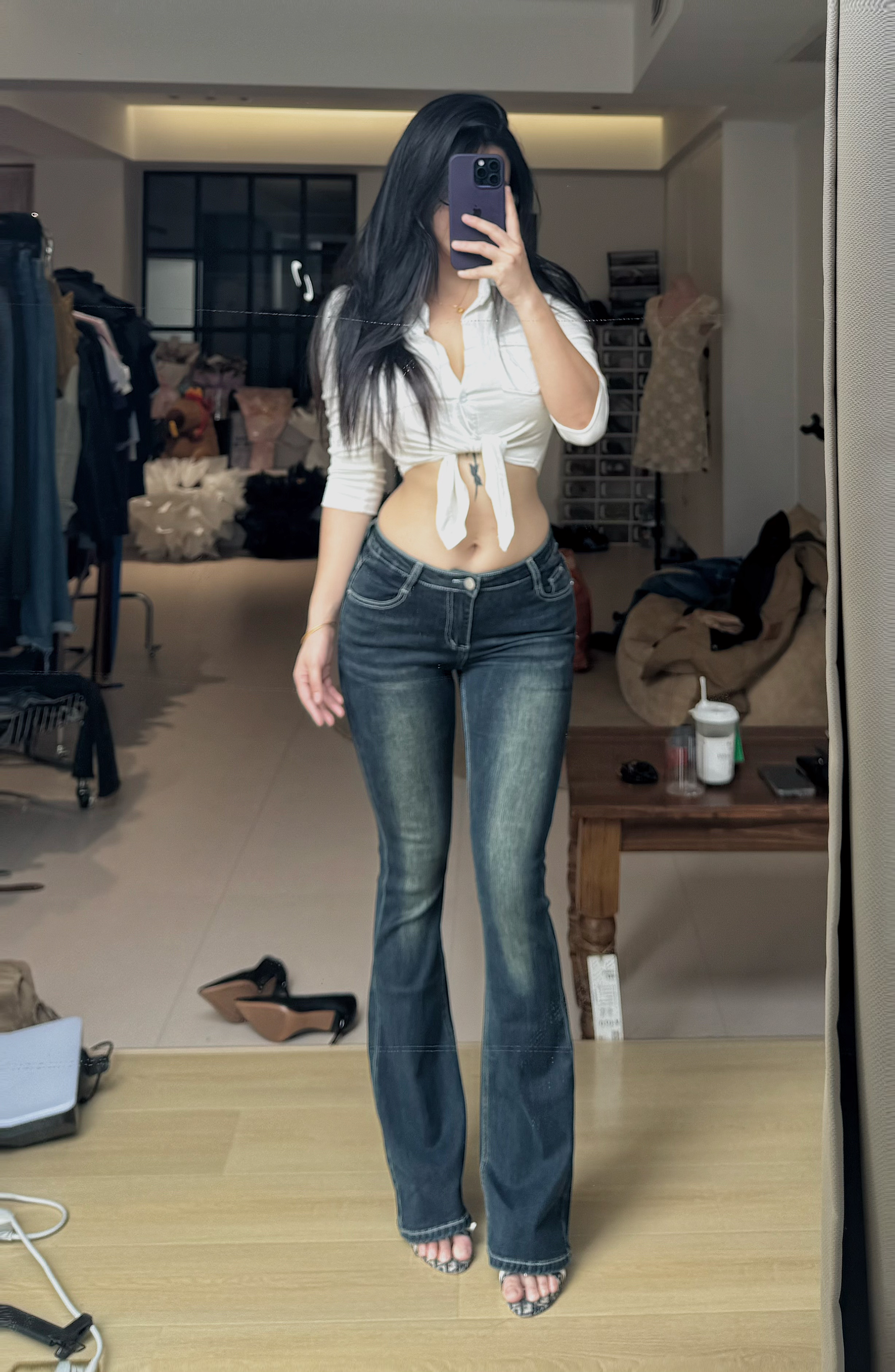 【你伍老板娘】“丰胯女团腿”深色三角腰弹力 微喇叭牛仔长裤 #828