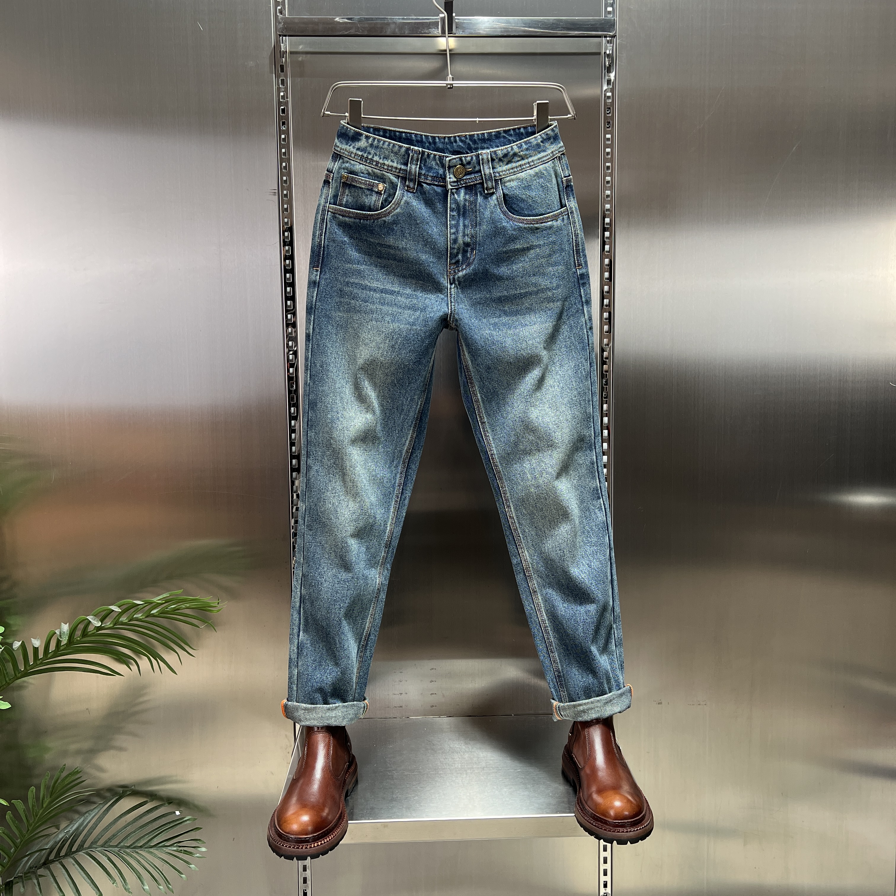 【高品质】秋冬男士小直筒做旧牛仔裤水洗小脚裤弹力时尚休闲百搭