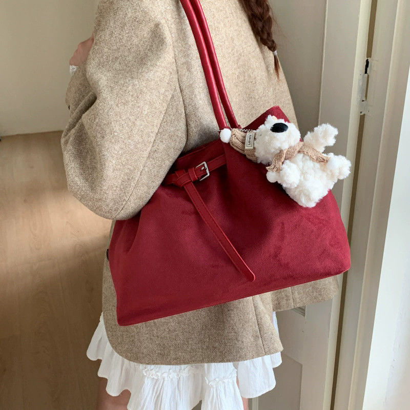 复古大容量麂皮绒包包2025新款新娘婚包单肩包女士手提婚包托特包