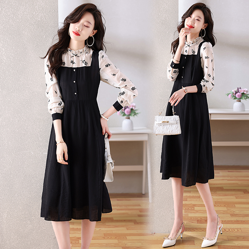 法式拼接连衣裙女碎花长袖裙子春秋装新款设计感气质黑色长裙