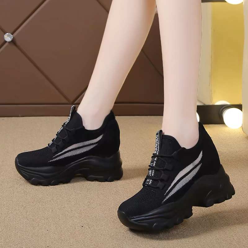 【撤柜撕标】踩屎感内增高小白鞋女2025新款透气网面厚底休闲运动鞋