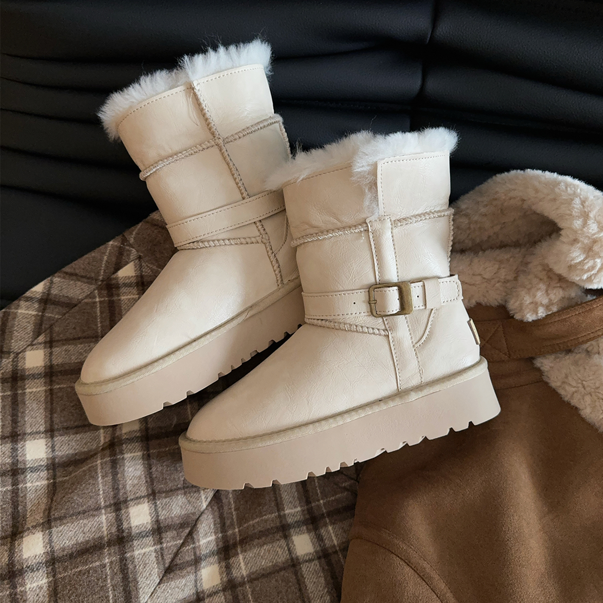 2025新款冬季短筒骑士靴厚底雪地靴女款牛皮羊毛靴子防水防滑棉鞋