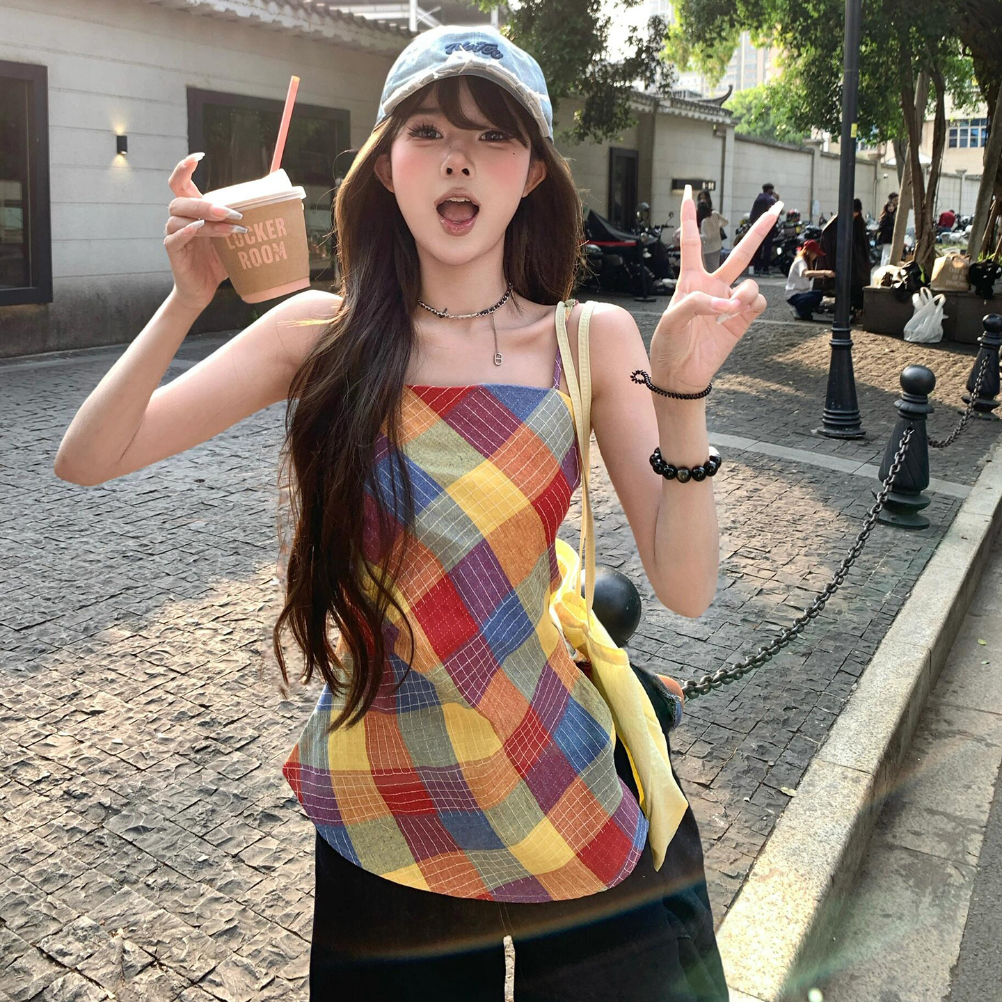 法式甜辣妹彩色格子吊带背心女装夏季2025新款不规则气质收腰上衣