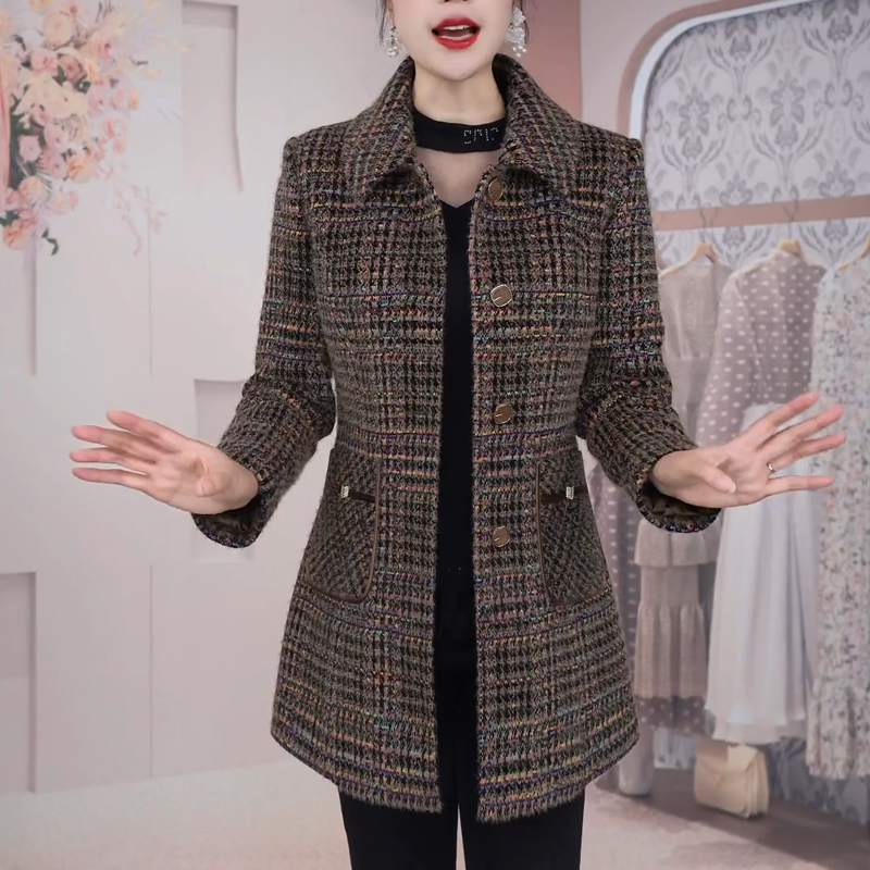 高端精致加棉毛呢大衣女2025冬季新款妈妈装气质修身显瘦保暖外套