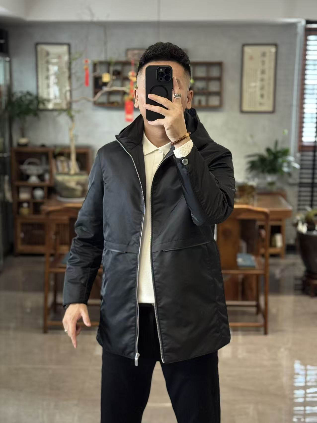 878212欧货秋季轻奢简约“桑蚕丝”填充连帽中长款拼羊皮棉服外套