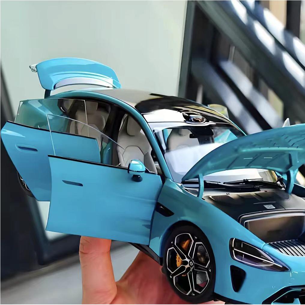 【现货秒发】SU7 ultra合金车模型仿真可开门男孩玩具