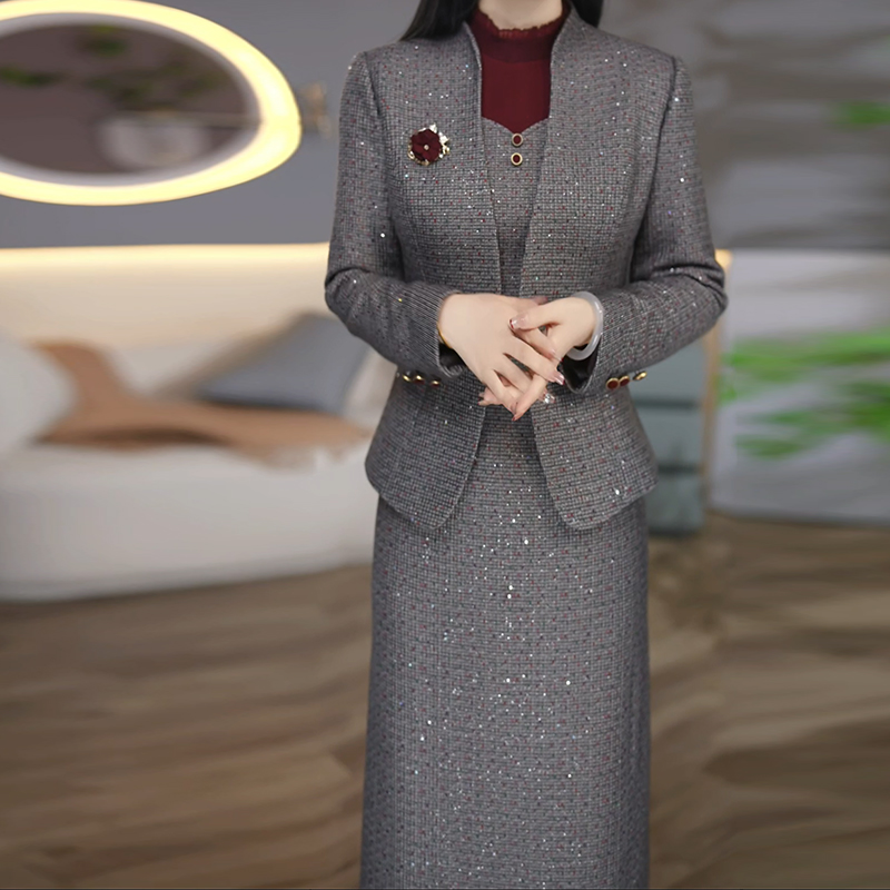 慕诗气质名媛小香风时尚套装2025秋冬新款修身减龄两件套连衣裙