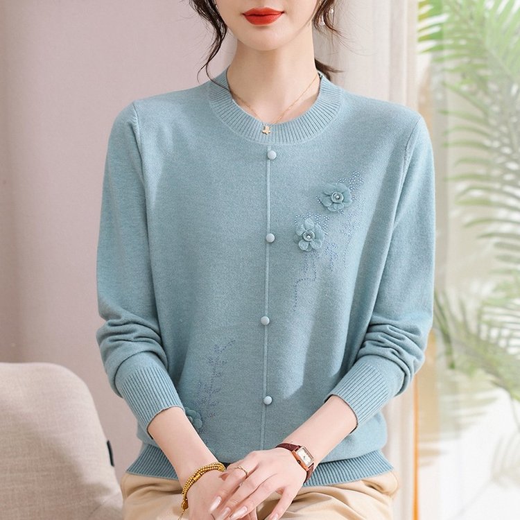 新中式妈妈装2025春秋新款毛衣针织衫长袖上衣中老年女装50