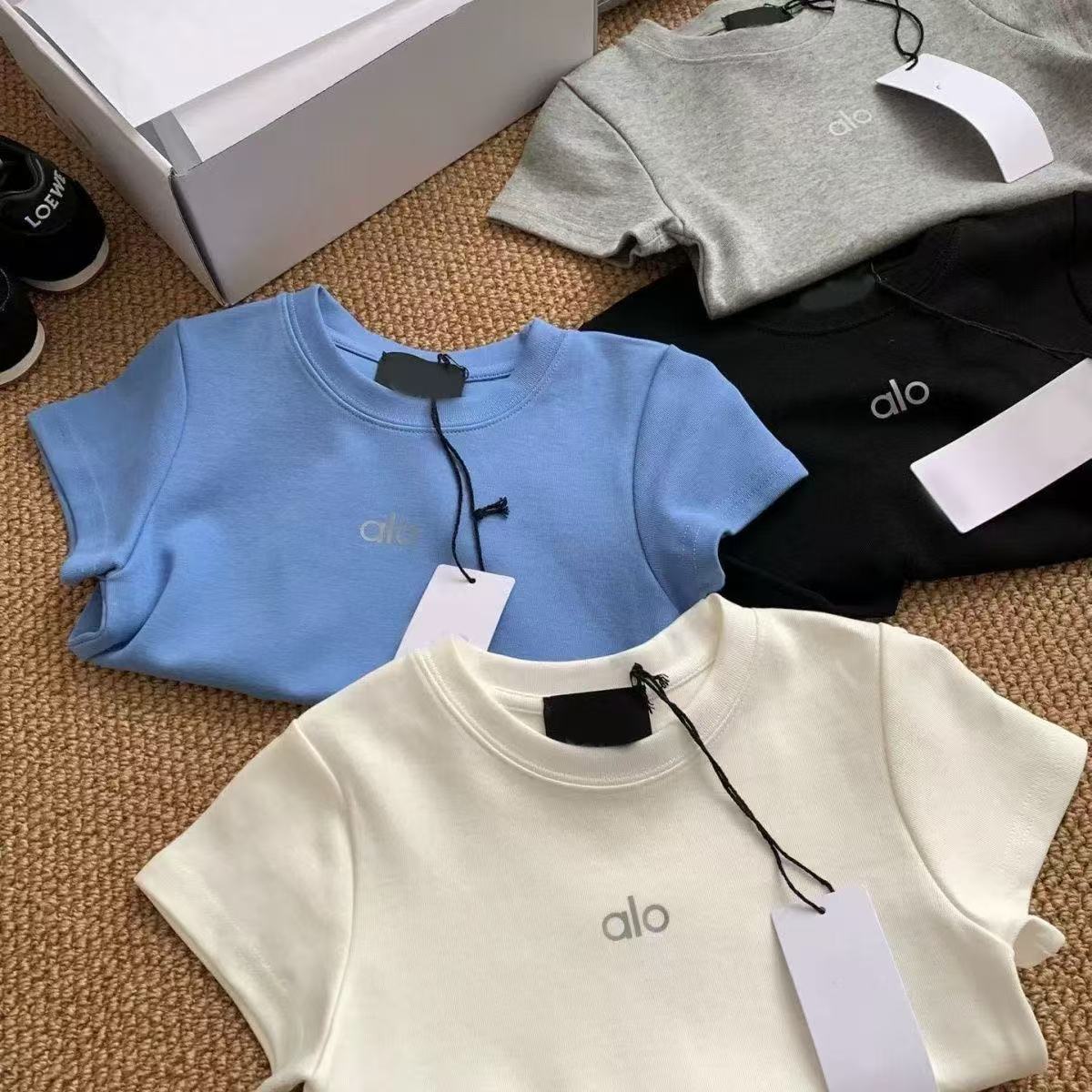 桐森服装 alo辣妹短袖T恤女圆领印花修身正肩健身训练运动上衣女