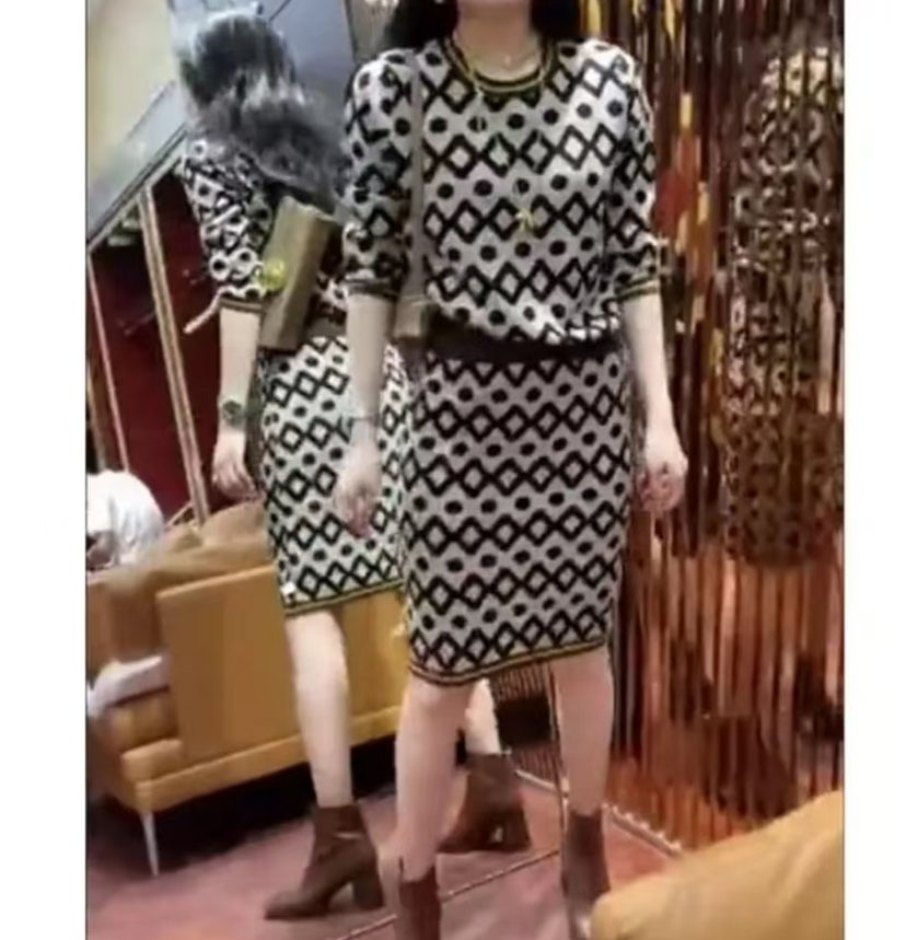 时尚潮流百搭精品女装zsx19632