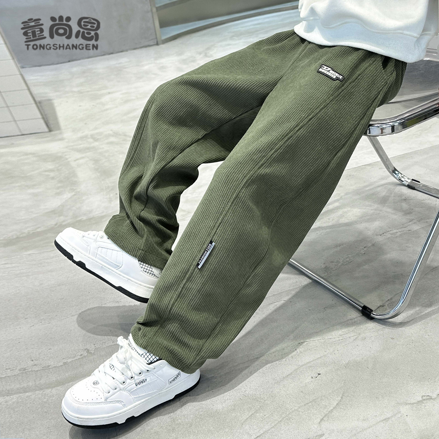 男童裤子加绒加厚秋冬2025新款男童弯刀裤大童男孩一体绒休闲裤