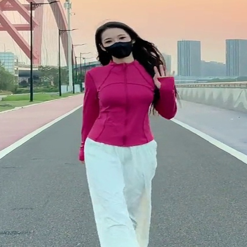 秋季新款秋冬休闲户外运动外套女长袖透气上衣显瘦修身外套健身