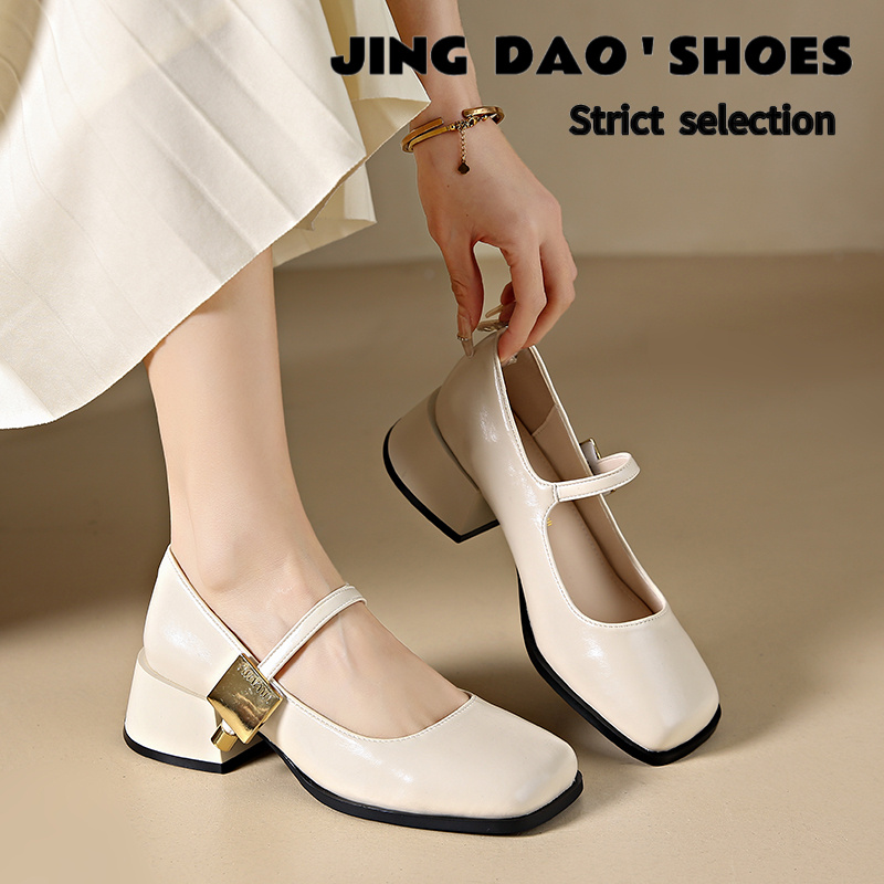 法式复古玛丽珍鞋女2025春季新款粗跟方头一字扣银色职业单鞋女鞋