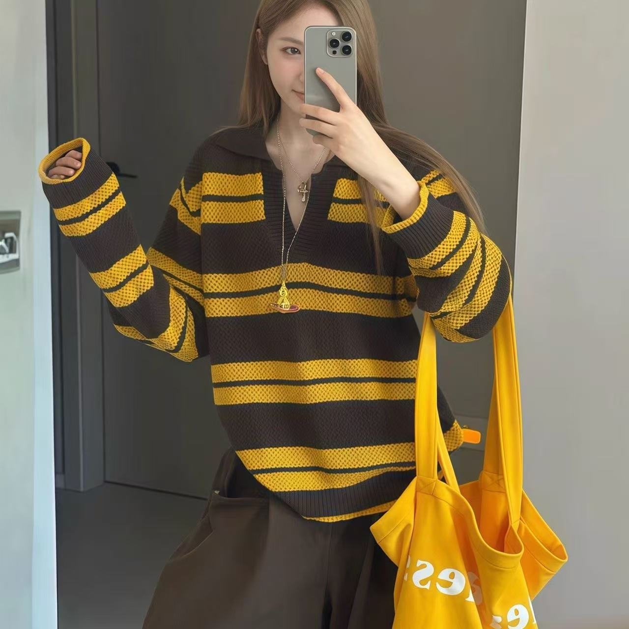 秋季新款复古气质Polo领长袖针织衫女撞色条纹百搭宽松显瘦上衣潮