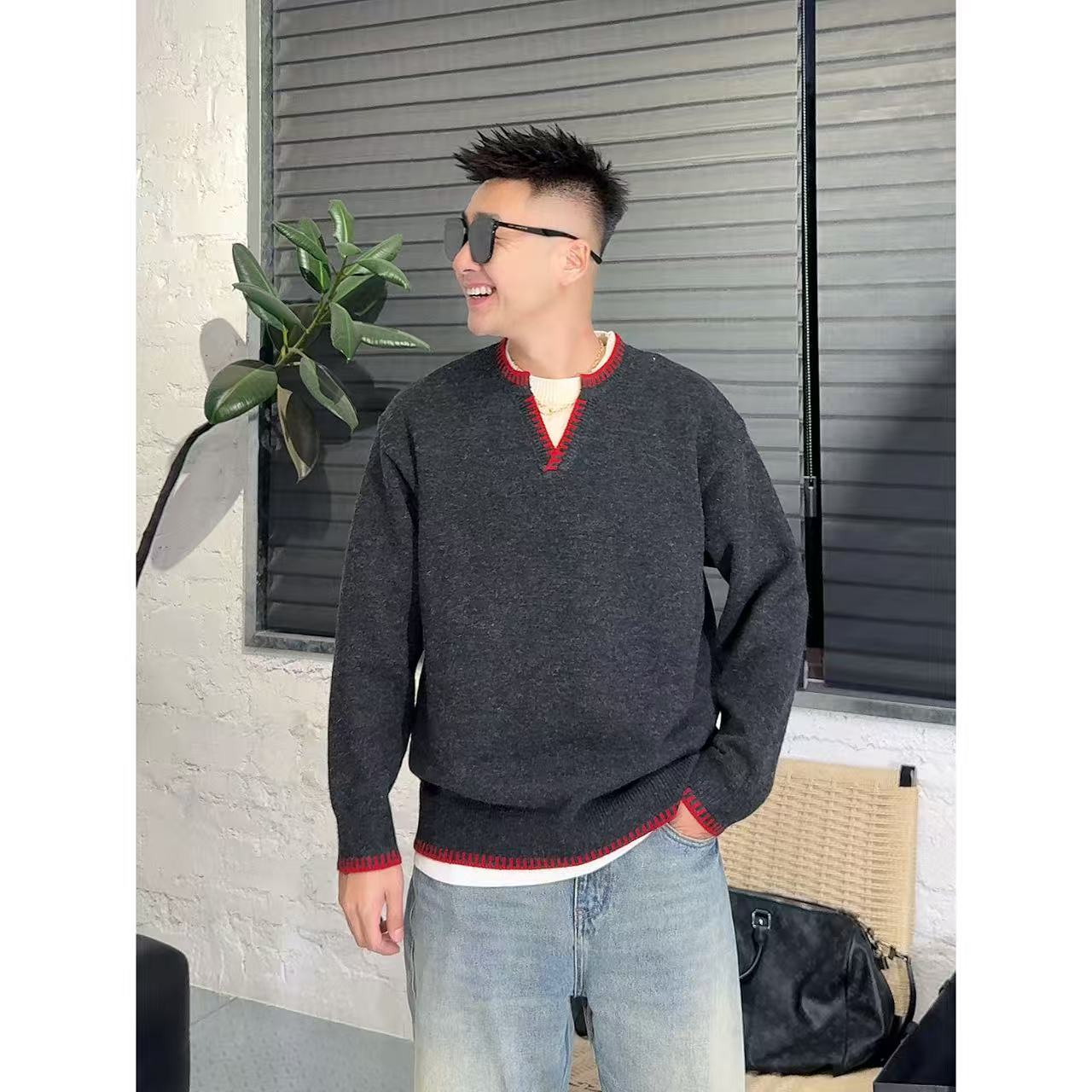 YULE语乐/37395绵羊毛拼色V领假两件毛衣冬季加厚休闲软糯针织衫