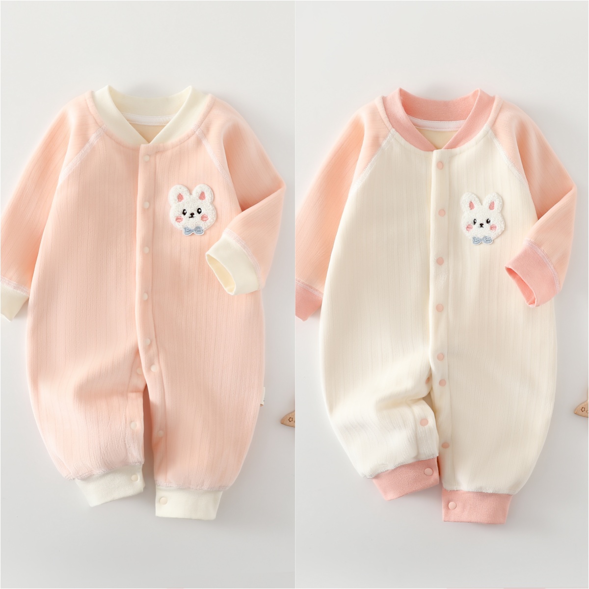 新款婴幼儿双面加绒加厚无骨连体衣哈衣男女宝新生儿爬服秋冬保暖