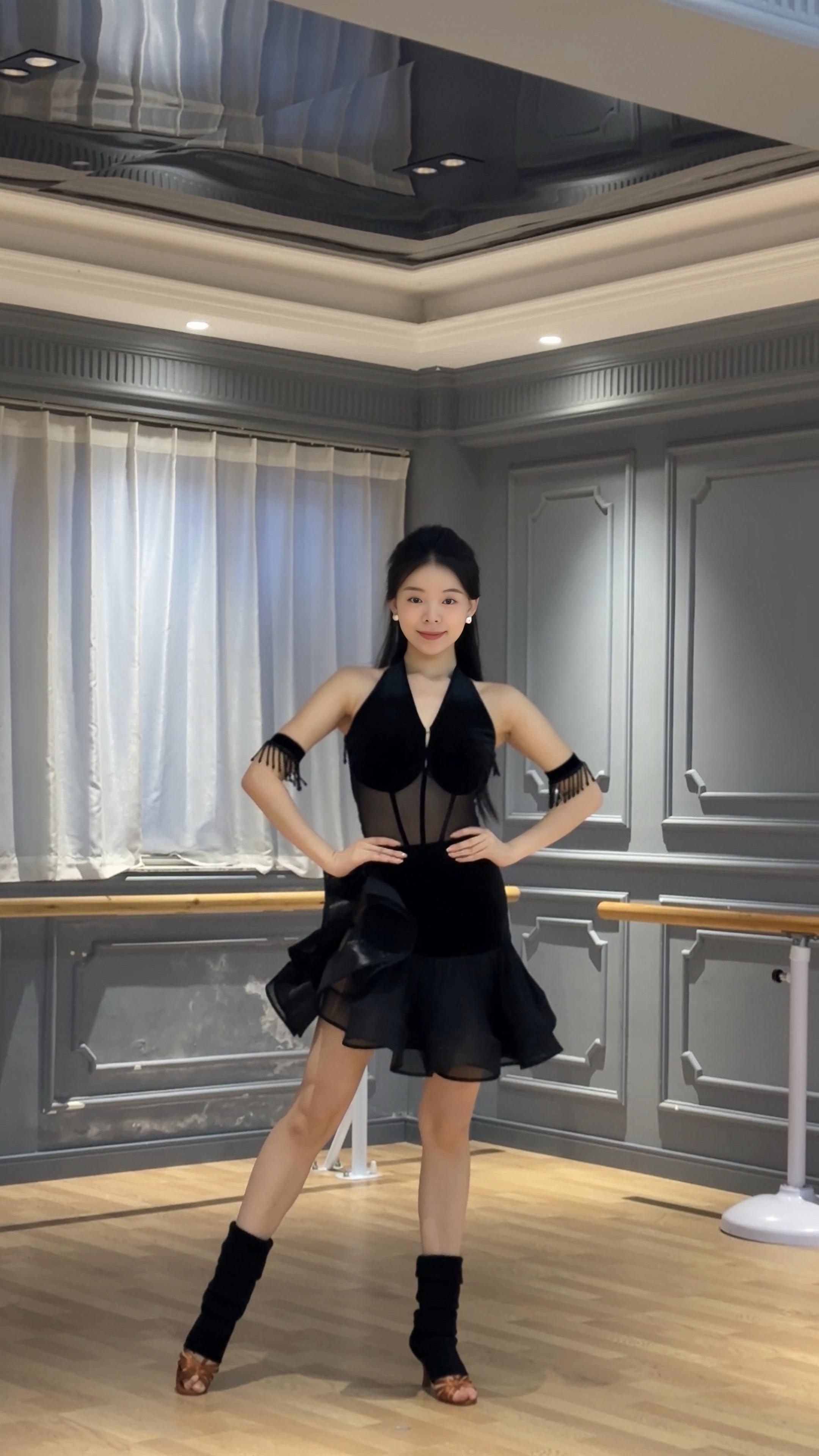 拉丁摩登服装洋气跳舞衣服套装丝绒成人女舞服摩登舞新款舞蹈服