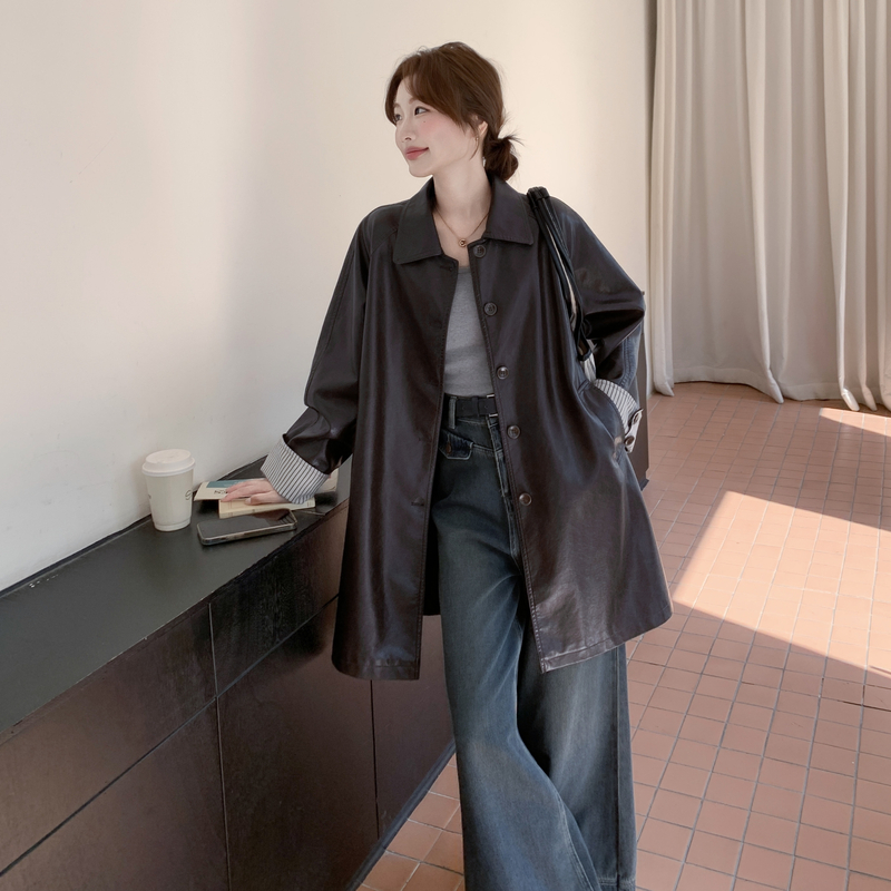 海宁皮夹克女款短款2025黑色季美拉德新款时尚网红韩版春秋皮衣感