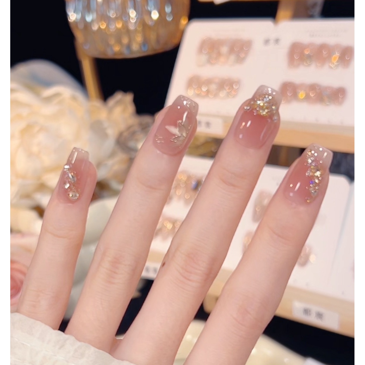 【浪漫家】手工穿戴甲气质款光疗美甲