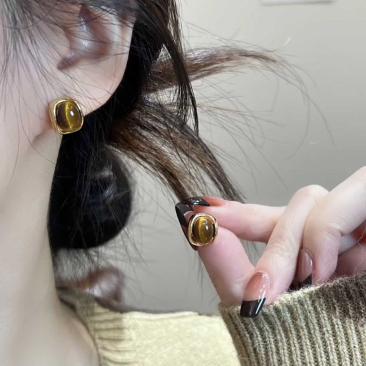 钛钢耳饰 美拉德虎眼石耳钉女复古轻奢简约高级感百搭耳环耳饰