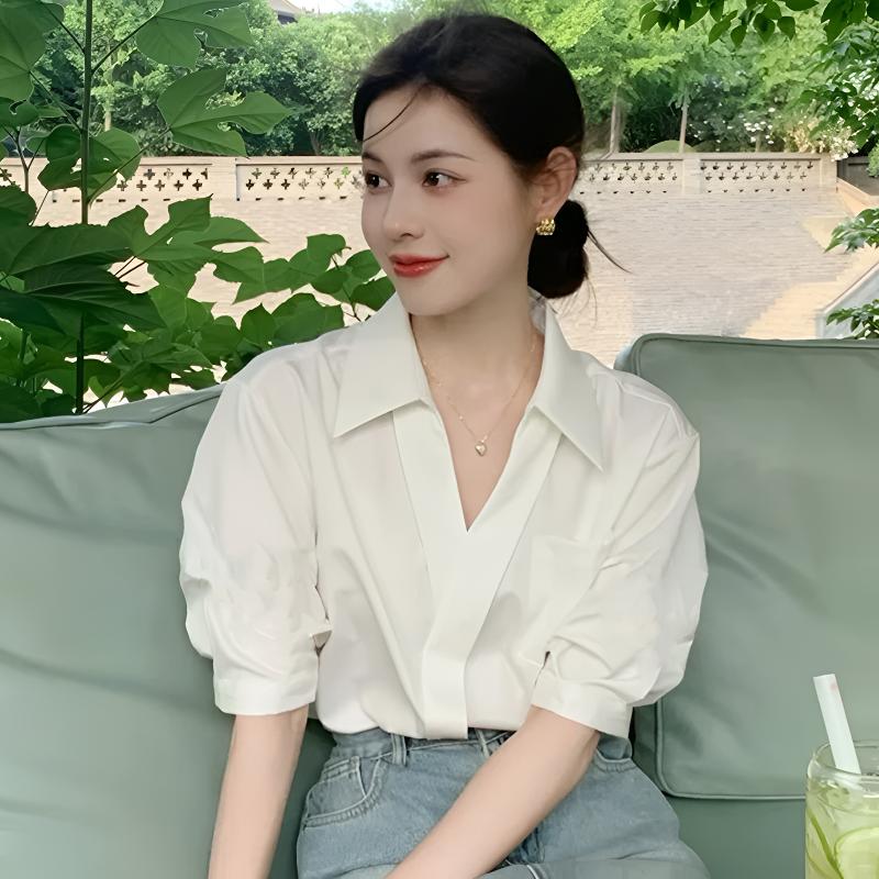 TZ白色V领设计感短袖气质衬衫夏季法式新款上衣宽松洋气法式衬衣
