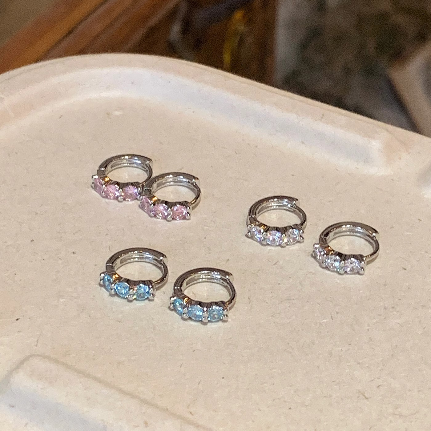 钛钢耳饰  双耳洞彩色锆石耳圈超闪精致素圈耳环小众圈圈耳钉耳扣