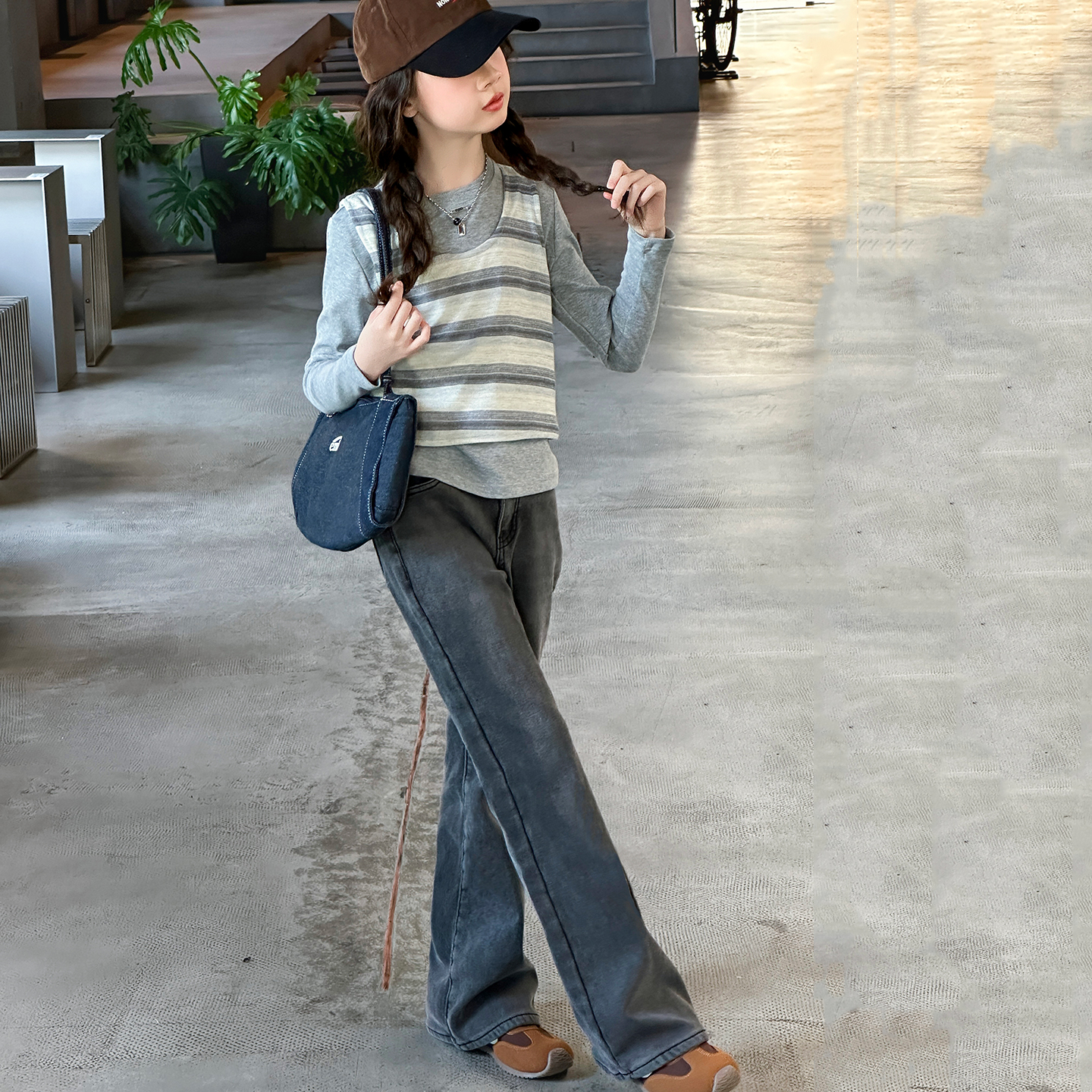 简约潮牌店铺儿童服装2025年新款衣服女童装秋装套装6-12岁高级感