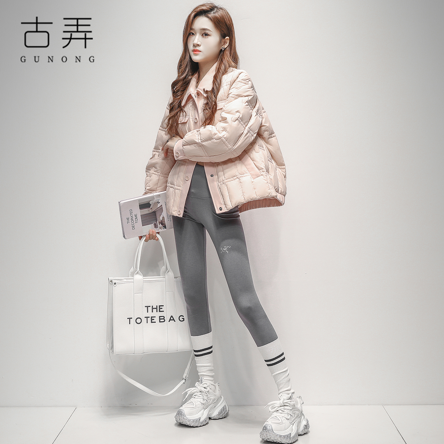 小香风轻薄羽绒服女2025冬季新款小个子时尚高级感时尚短款外套