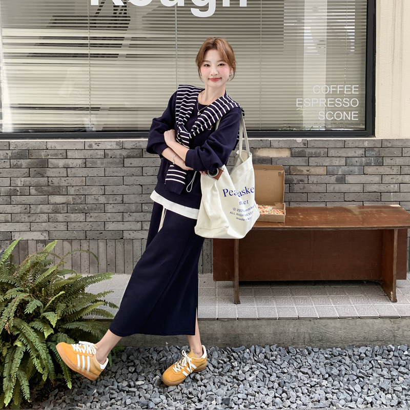 韩系早秋套装裙女2025超火拼接假两件上衣条纹披肩半身裙三件套