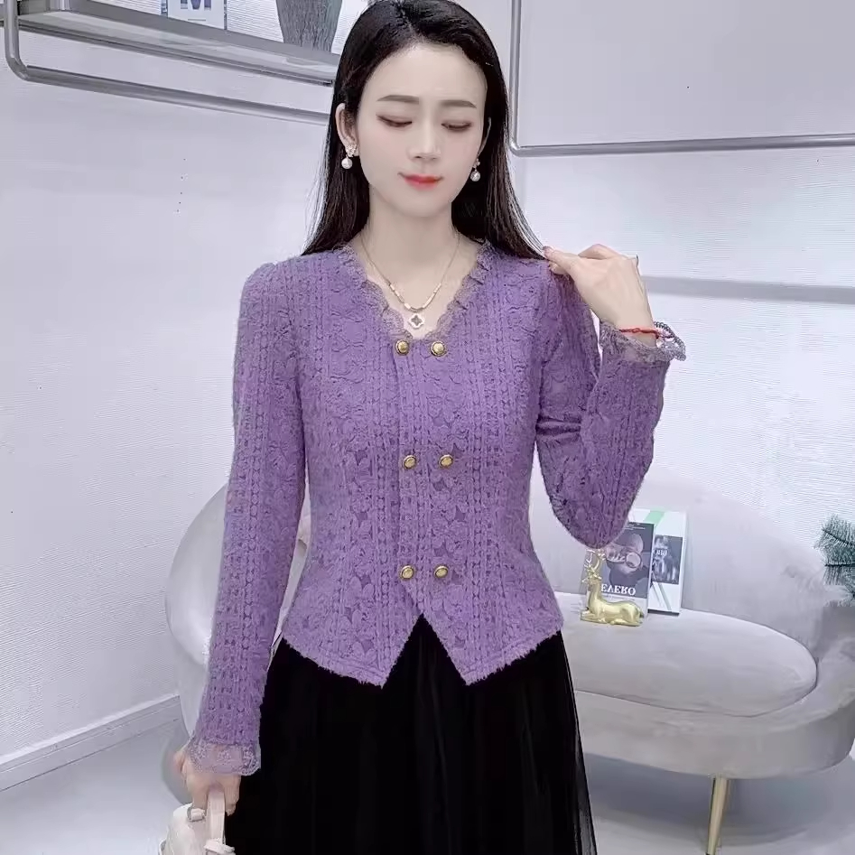 2025春秋季新款时尚洋气V领气质蕾丝提花百搭显瘦长袖气质打底衫