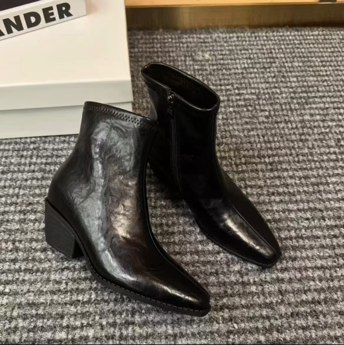 极简复古百搭2025爆款小个子粗跟短靴侧拉拉链弹力气质显瘦