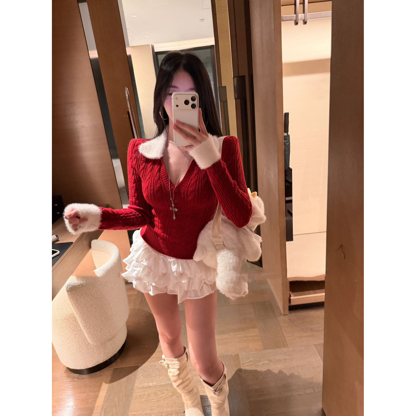 毛毛领拼接V领长袖麻花针织衫秋冬2025修身显瘦毛衣上衣女F01609