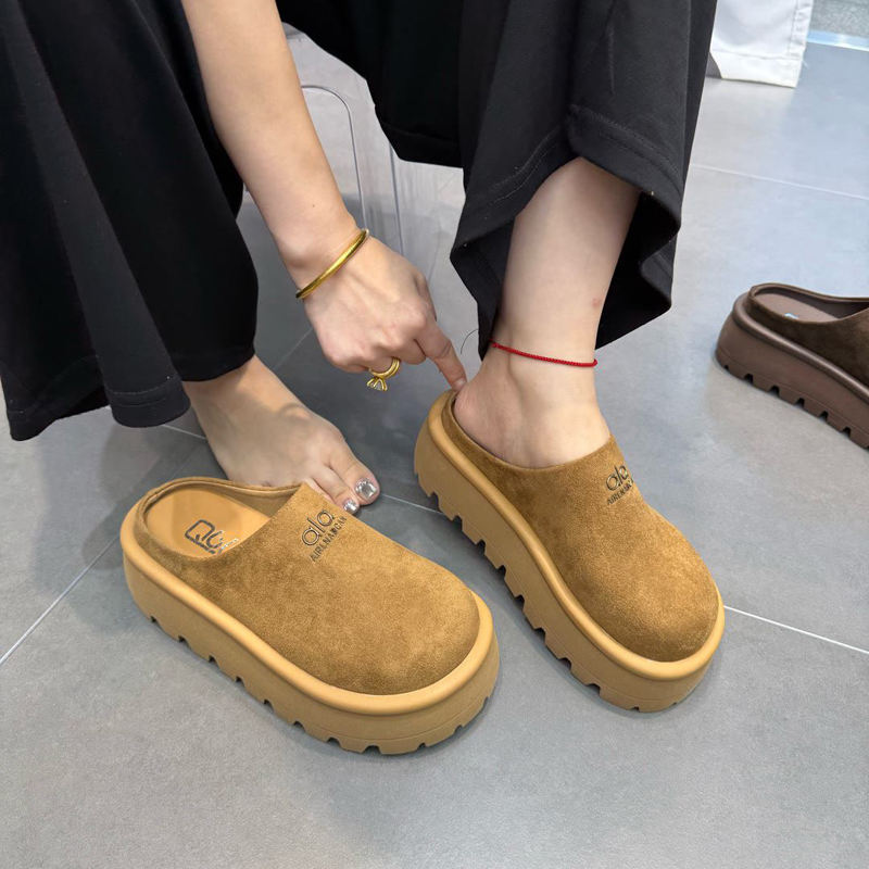 欧洲站爆款磨砂皮松糕厚底包头半拖鞋女2025秋季新款一脚蹬勃肯鞋