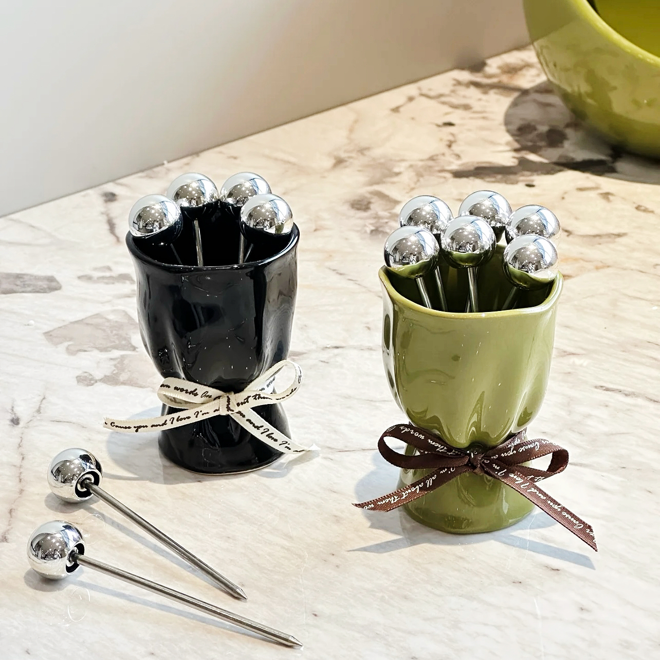 水果叉创意陶瓷花束收纳客厅厨房台面水果甜品轻奢高颜值收纳罐