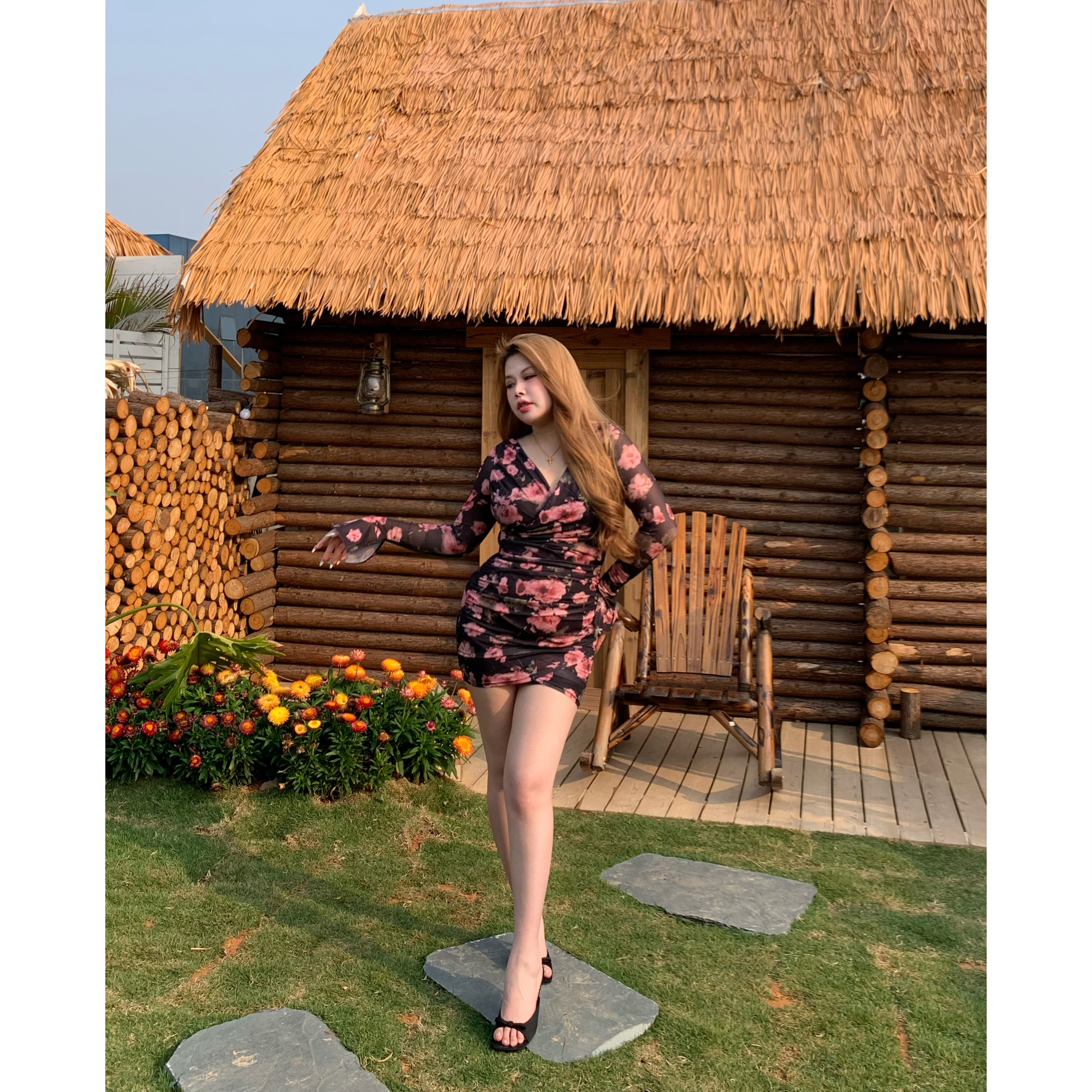 夏季印花气质性感修身包臀短裙收腰显瘦设计感短款连衣裙G090